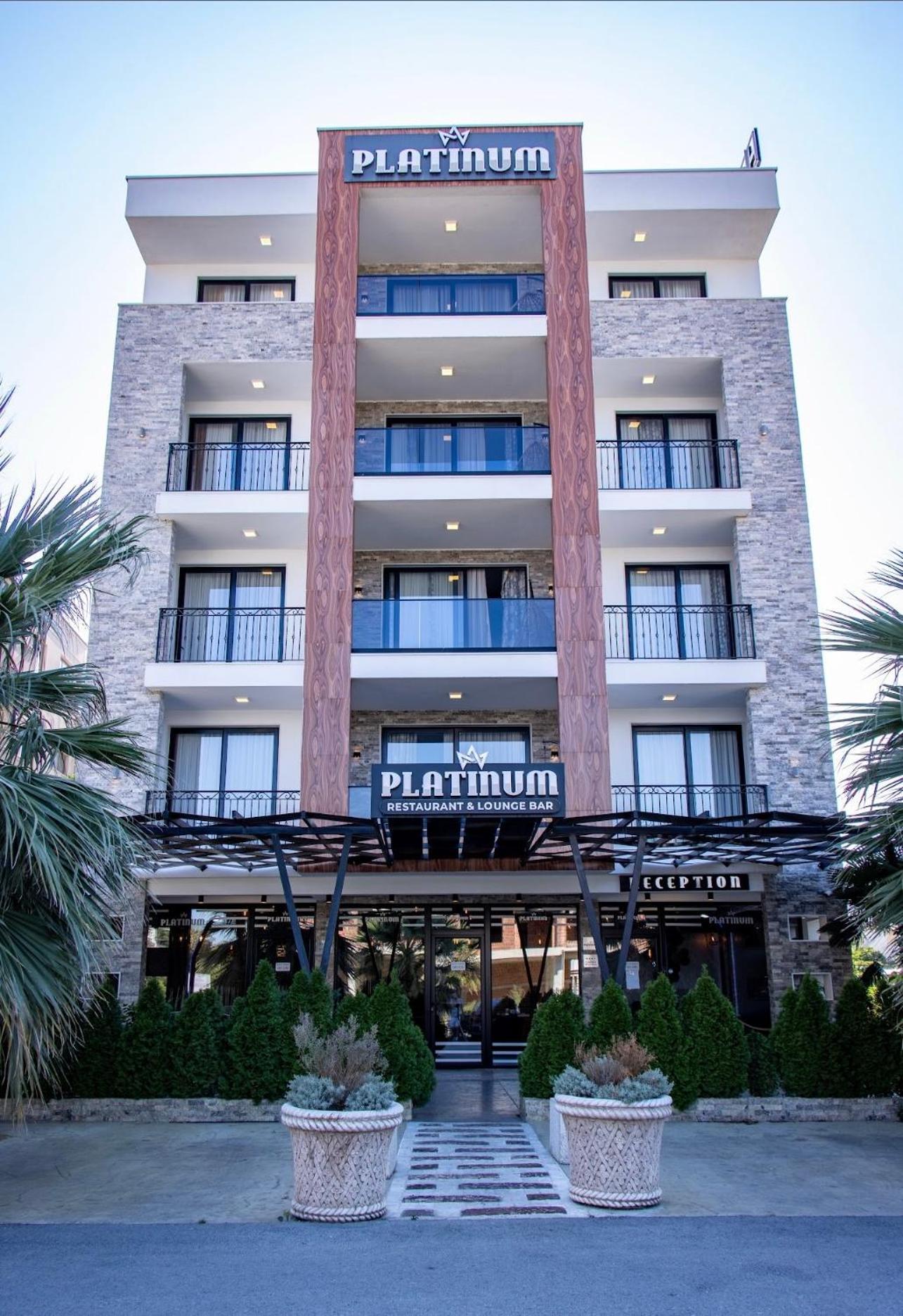 Hotel Platinum Ulcinj Buitenkant foto