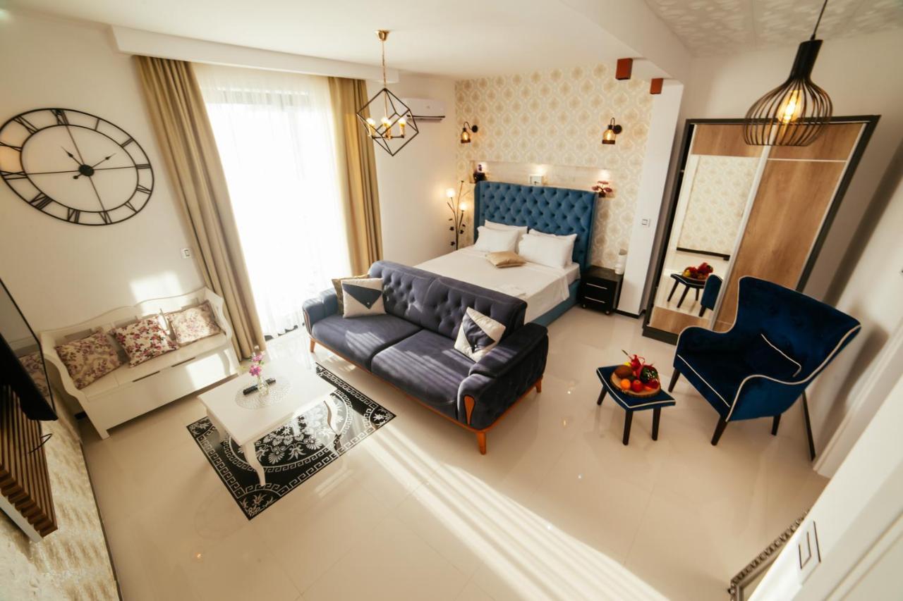 Hotel Platinum Ulcinj Buitenkant foto